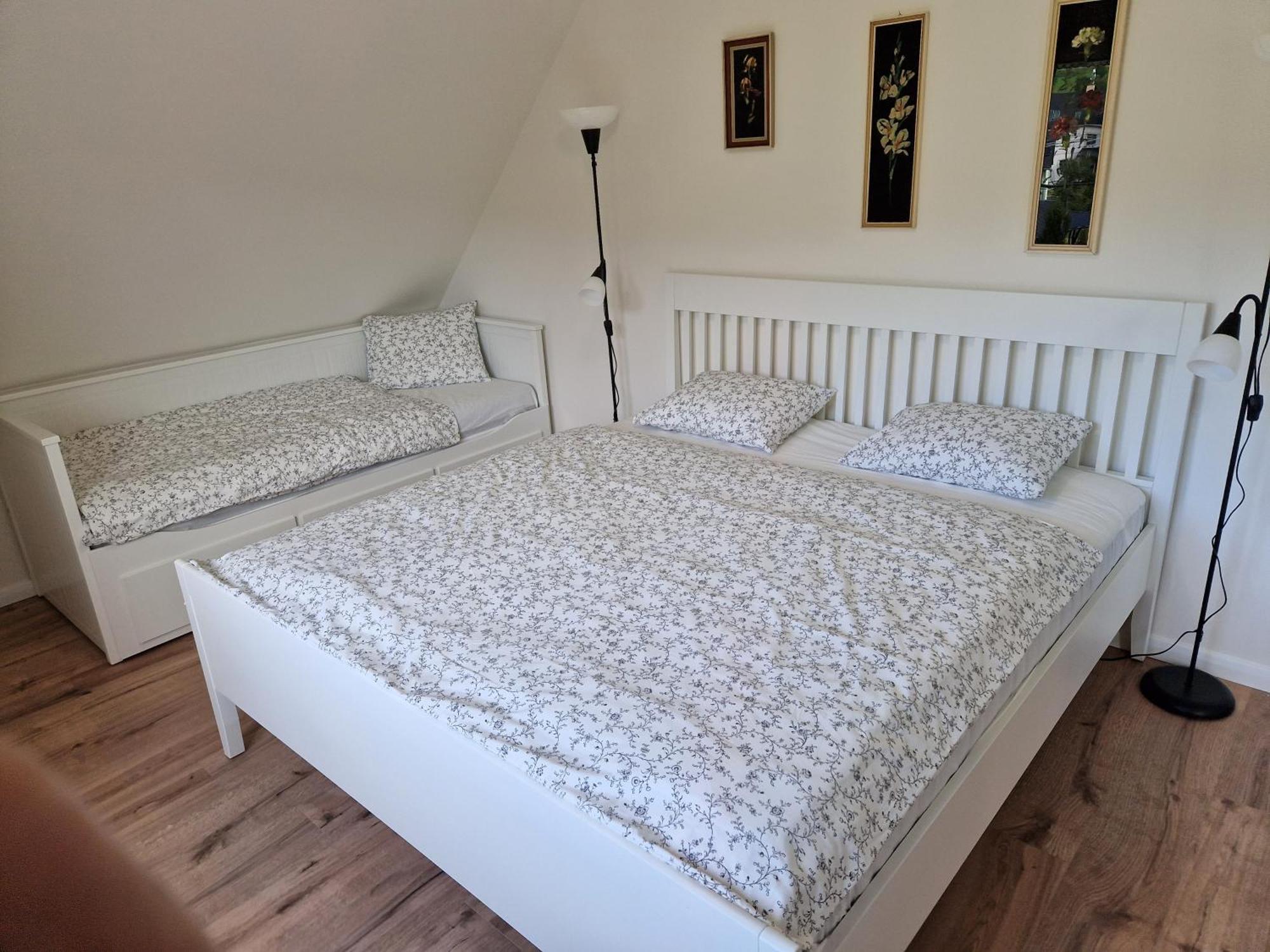 Lipovka Apartment ลิโปวา ลาสเนีย ภายนอก รูปภาพ